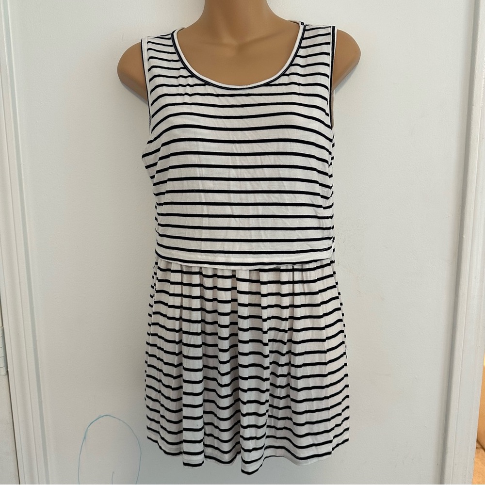 Bearsland Black and White Striped Nursing‎ Tank Top in M